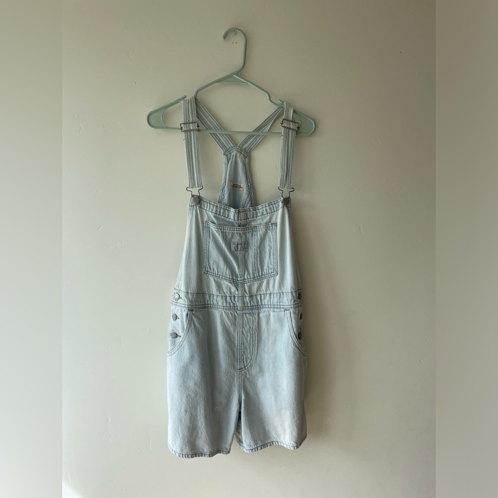Levis overalls, size medium
